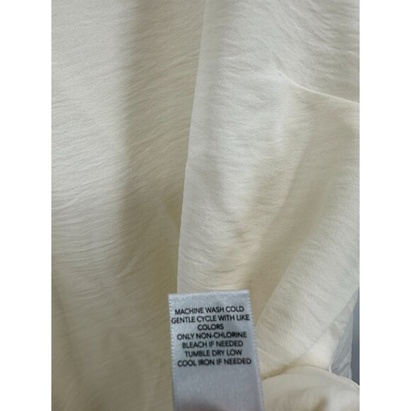 CJ Banks Women's Top Plus Size 3X Cream Long Sleeve V-Neck Career Business New - Picture 7 of 7